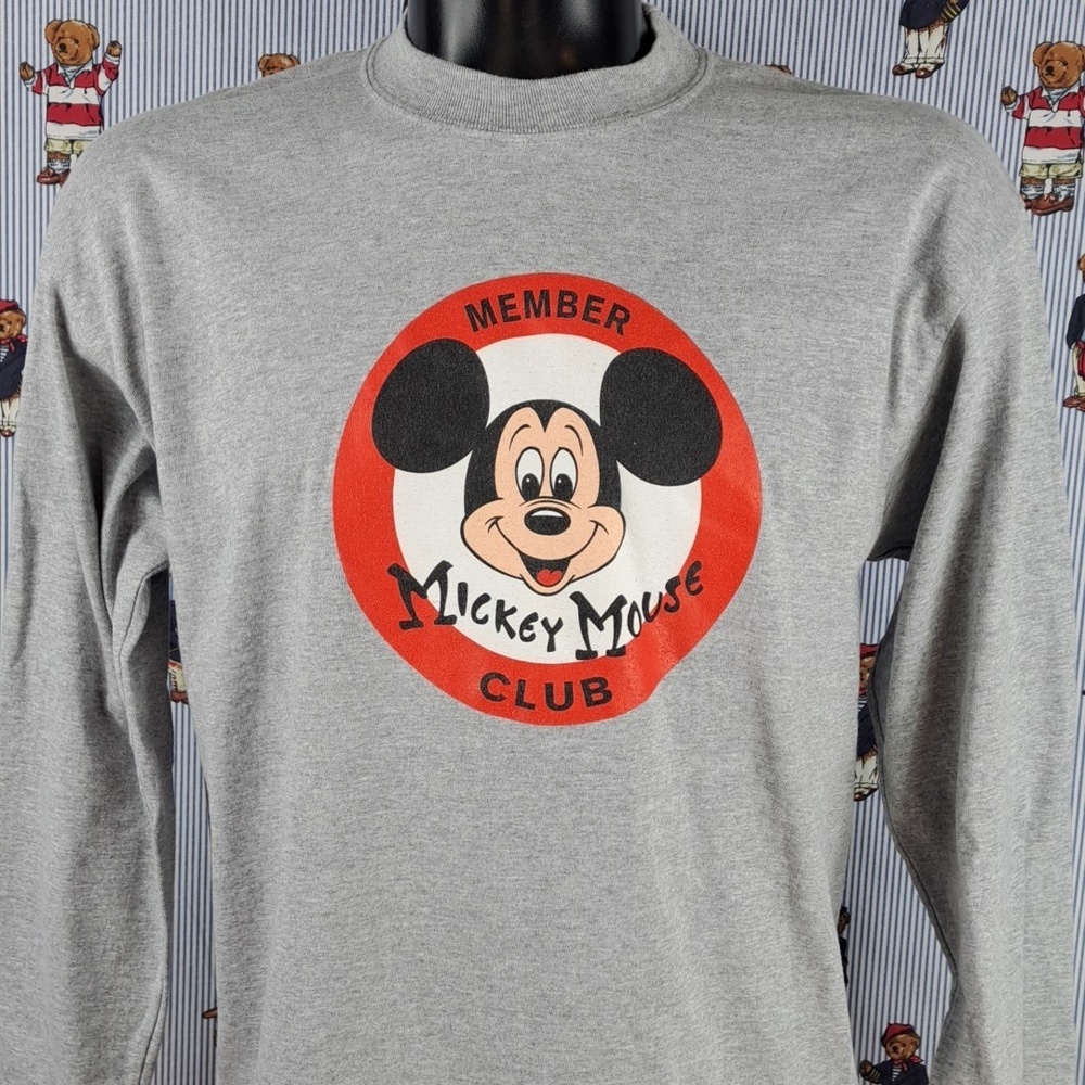 Disney World Mickey Mouse Club Members graphic gray long-sleeved LG t-shirt
